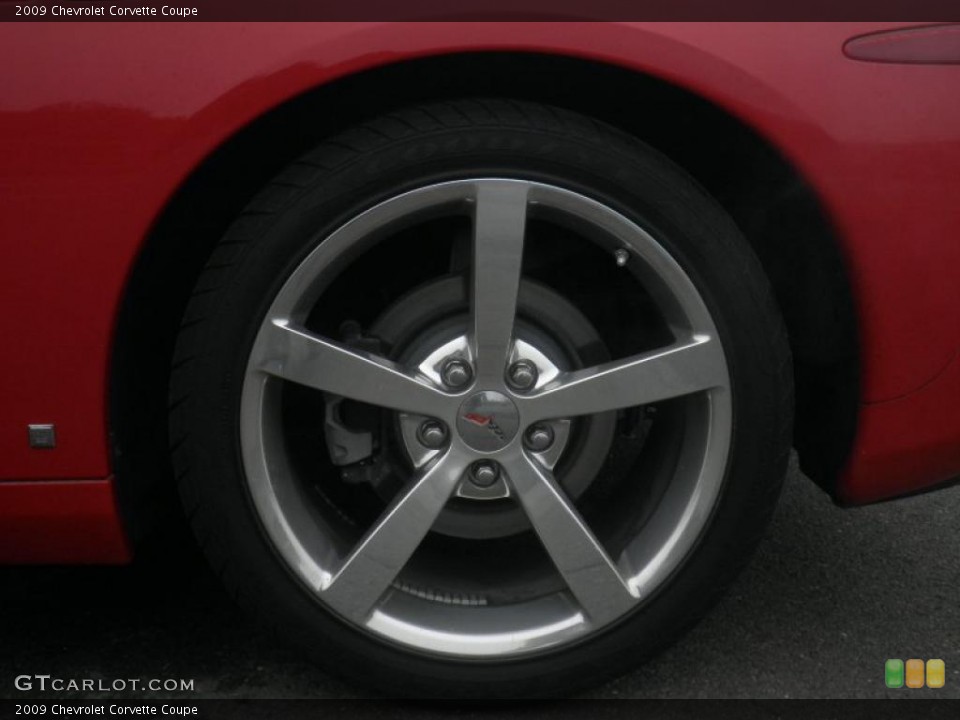 2009 Chevrolet Corvette Coupe Wheel and Tire Photo #47874845