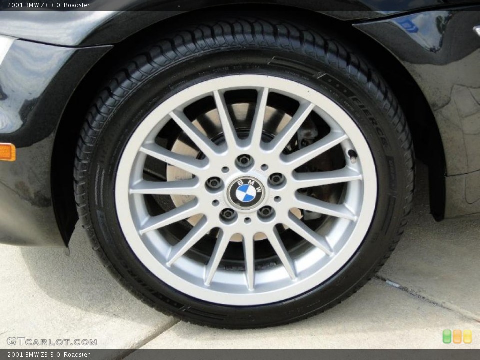 2001 BMW Z3 3.0i Roadster Wheel and Tire Photo #47876732