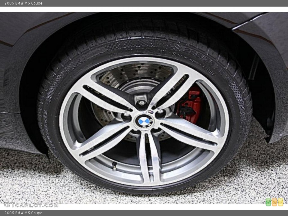 2006 BMW M6 Coupe Wheel and Tire Photo #47879393