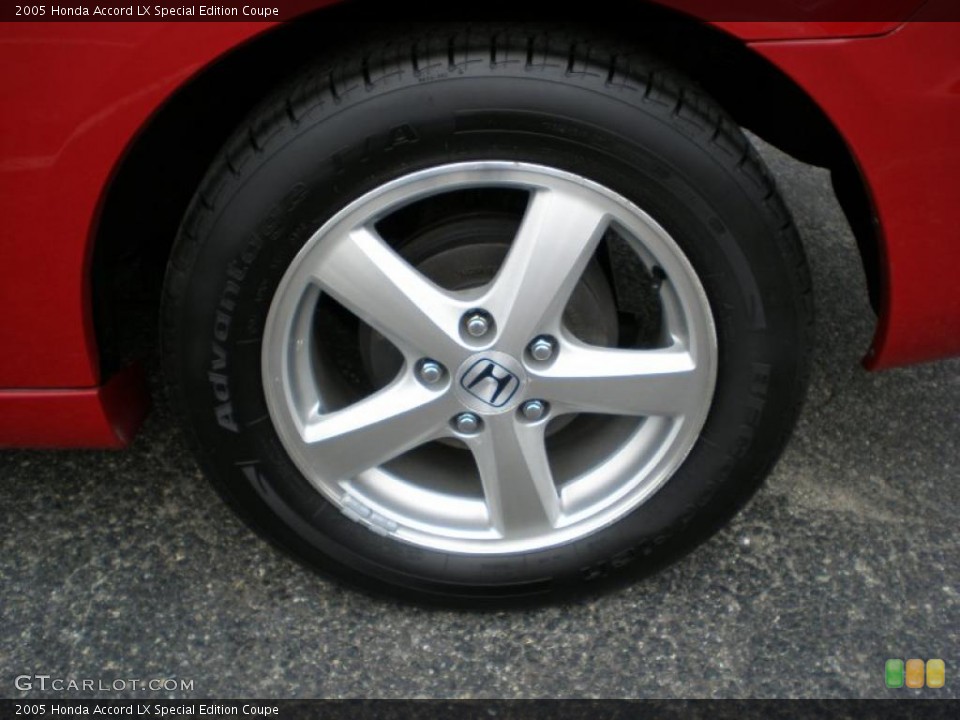 2005 Honda Accord LX Special Edition Coupe Wheel and Tire Photo #47928223