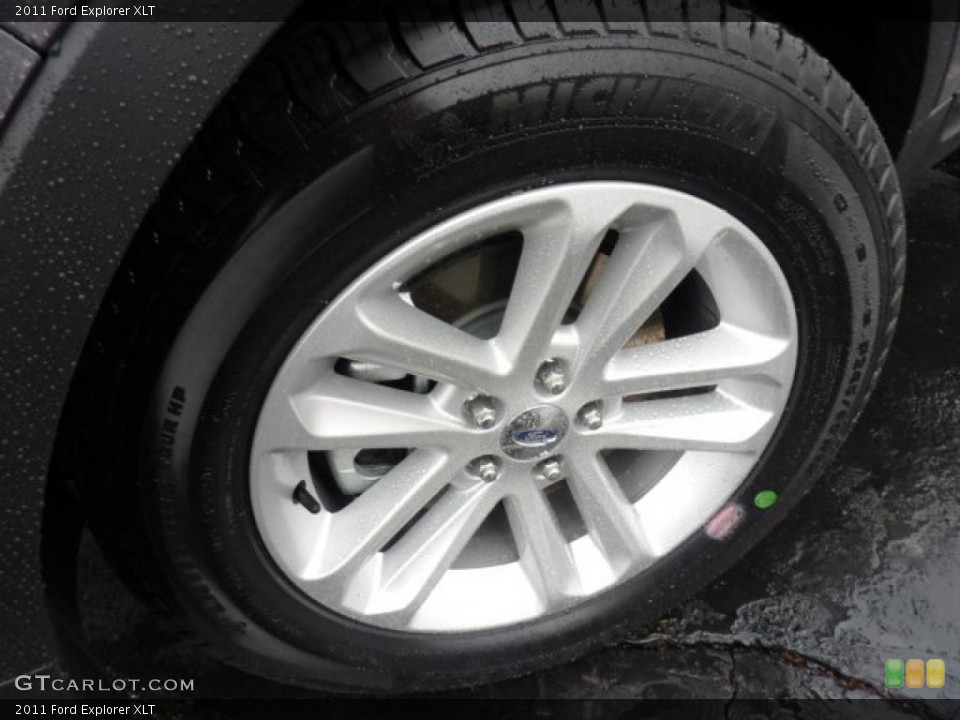 2011 Ford Explorer XLT Wheel and Tire Photo #47950899