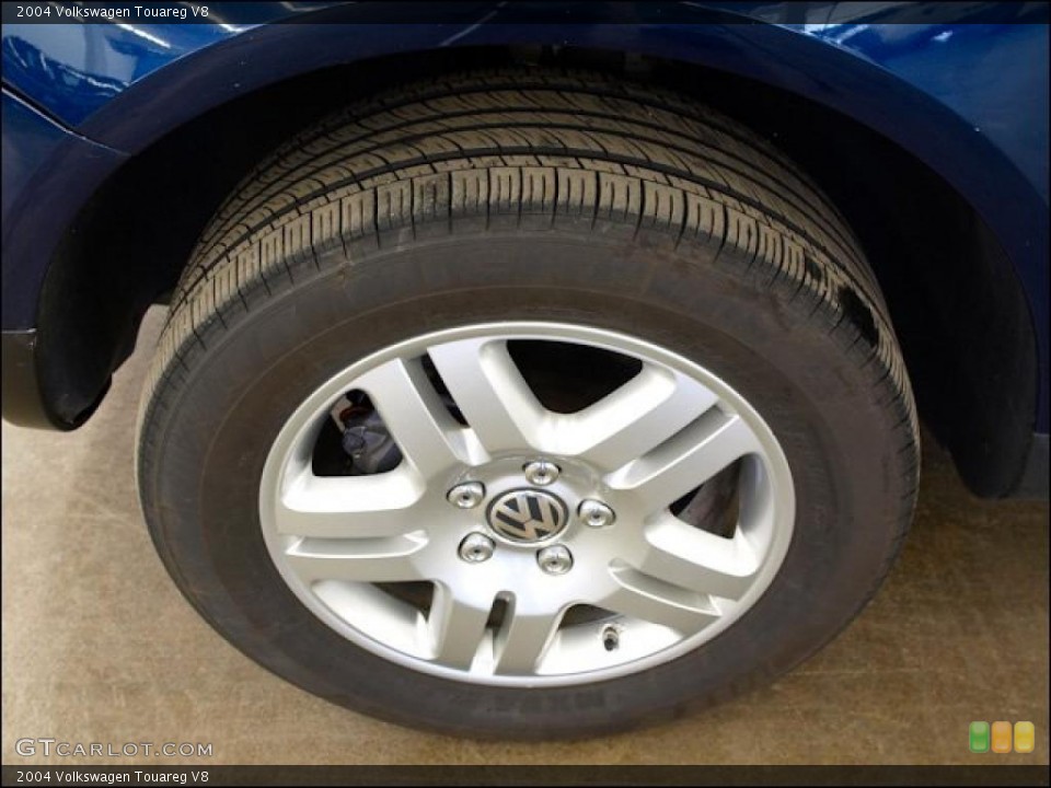 2004 Volkswagen Touareg V8 Wheel and Tire Photo #47962776