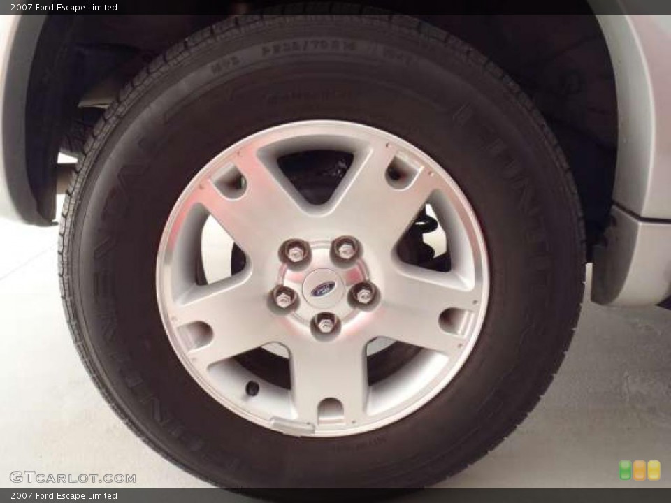2007 Ford Escape Limited Wheel and Tire Photo #47969693