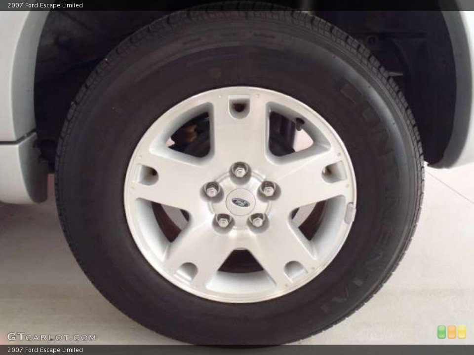 2007 Ford Escape Limited Wheel and Tire Photo #47969711