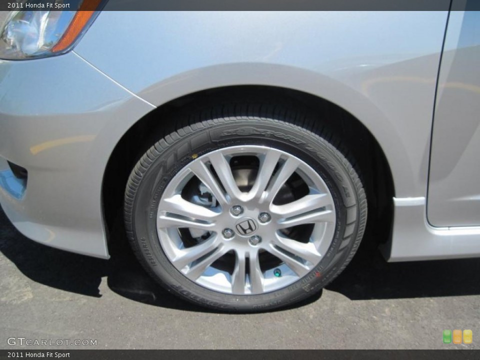 2011 Honda Fit Sport Wheel and Tire Photo #48005956
