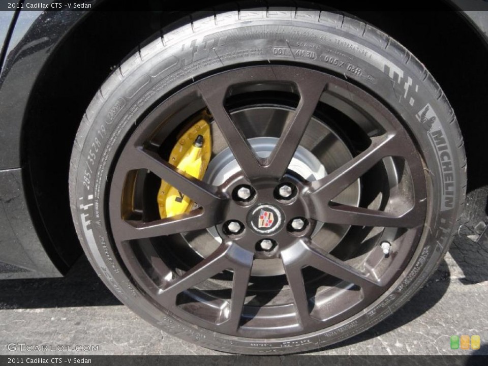2011 Cadillac CTS -V Sedan Wheel and Tire Photo #48040841