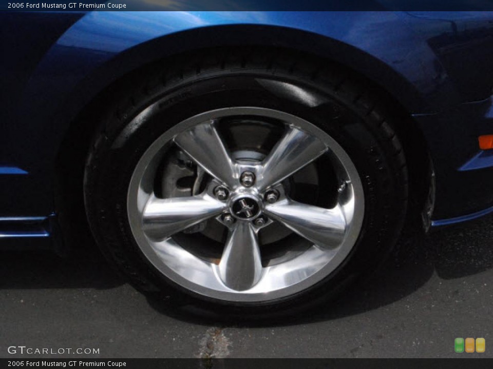 2006 Ford Mustang GT Premium Coupe Wheel and Tire Photo #48056114