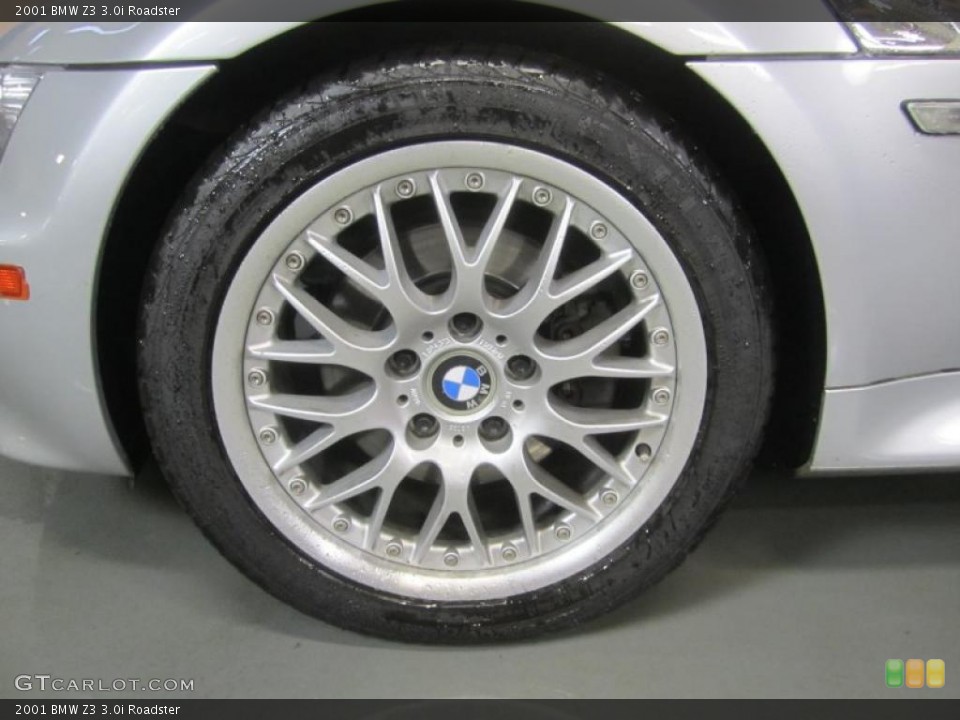 2001 BMW Z3 3.0i Roadster Wheel and Tire Photo #48080952