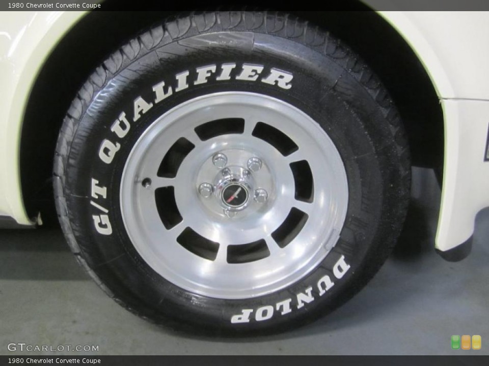 1980 Chevrolet Corvette Coupe Wheel and Tire Photo #48088158
