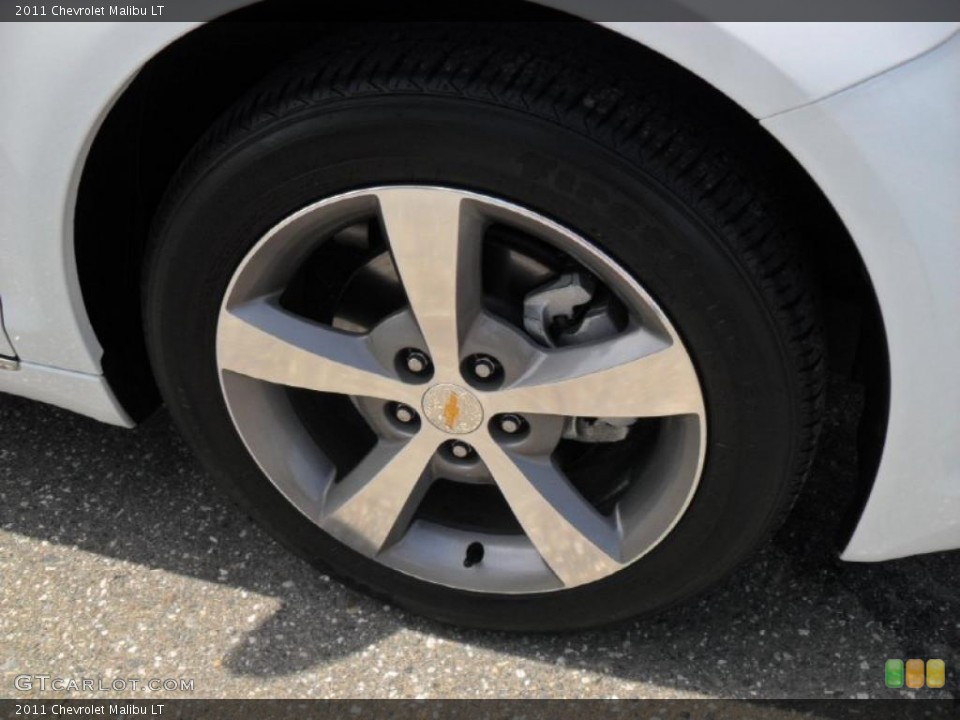 2011 Chevrolet Malibu LT Wheel and Tire Photo #48089739