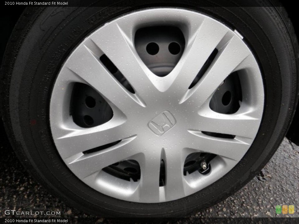 2010 Honda Fit  Wheel and Tire Photo #48164129