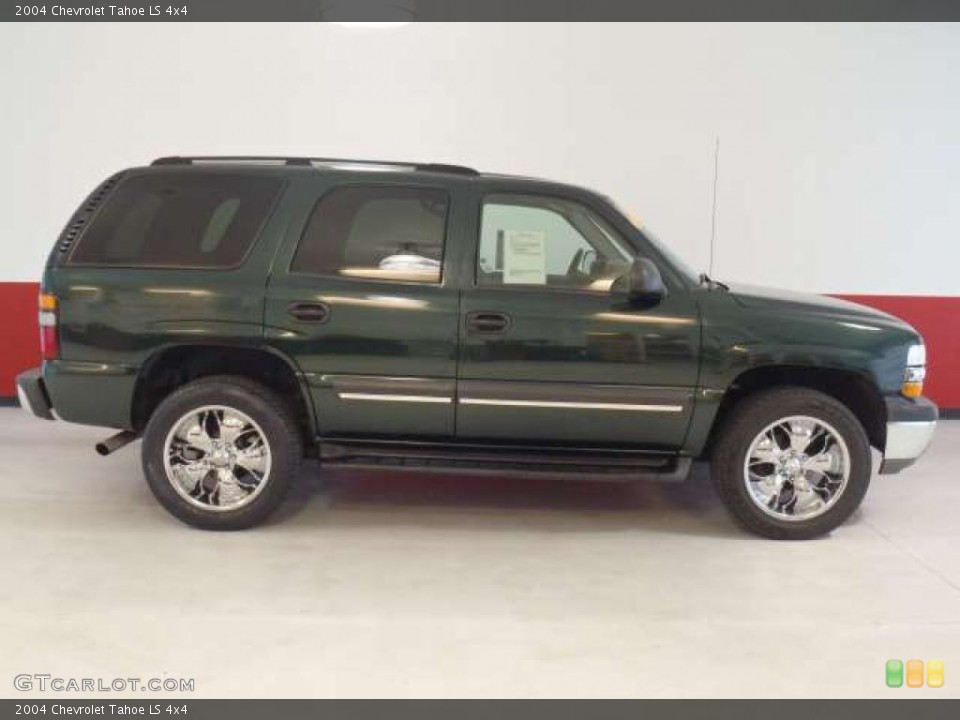 2004 Chevrolet Tahoe Custom Wheel and Tire Photo #48169733