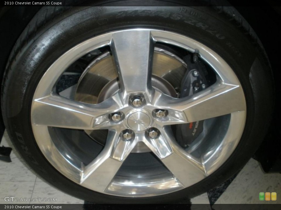 2010 Chevrolet Camaro SS Coupe Wheel and Tire Photo #48212770