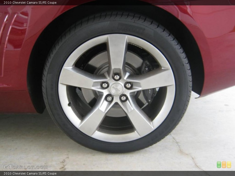 2010 Chevrolet Camaro SS/RS Coupe Wheel and Tire Photo #48240021