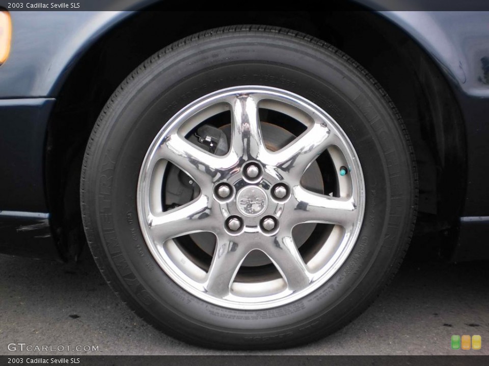2003 Cadillac Seville SLS Wheel and Tire Photo #48311395