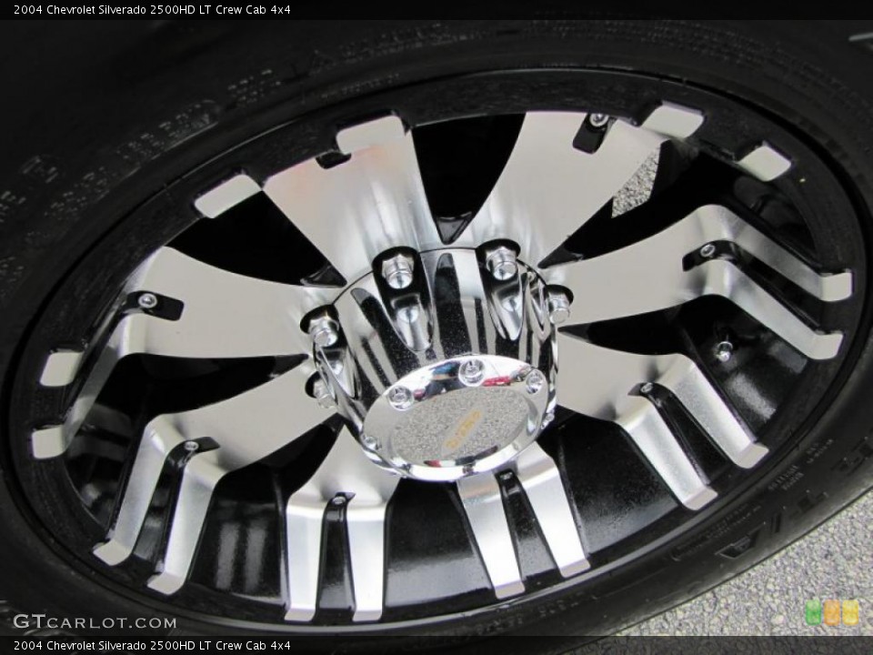 2004 Chevrolet Silverado 2500HD Custom Wheel and Tire Photo #48321608