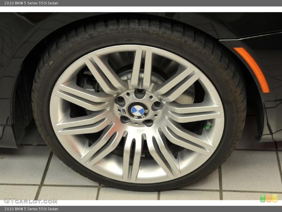 2010 BMW 5 Series 550i Sedan Wheel and Tire Photo #48334555