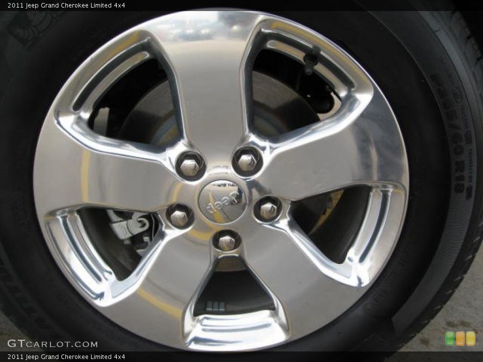 2011 Jeep Grand Cherokee Limited 4x4 Wheel and Tire Photo #48354730