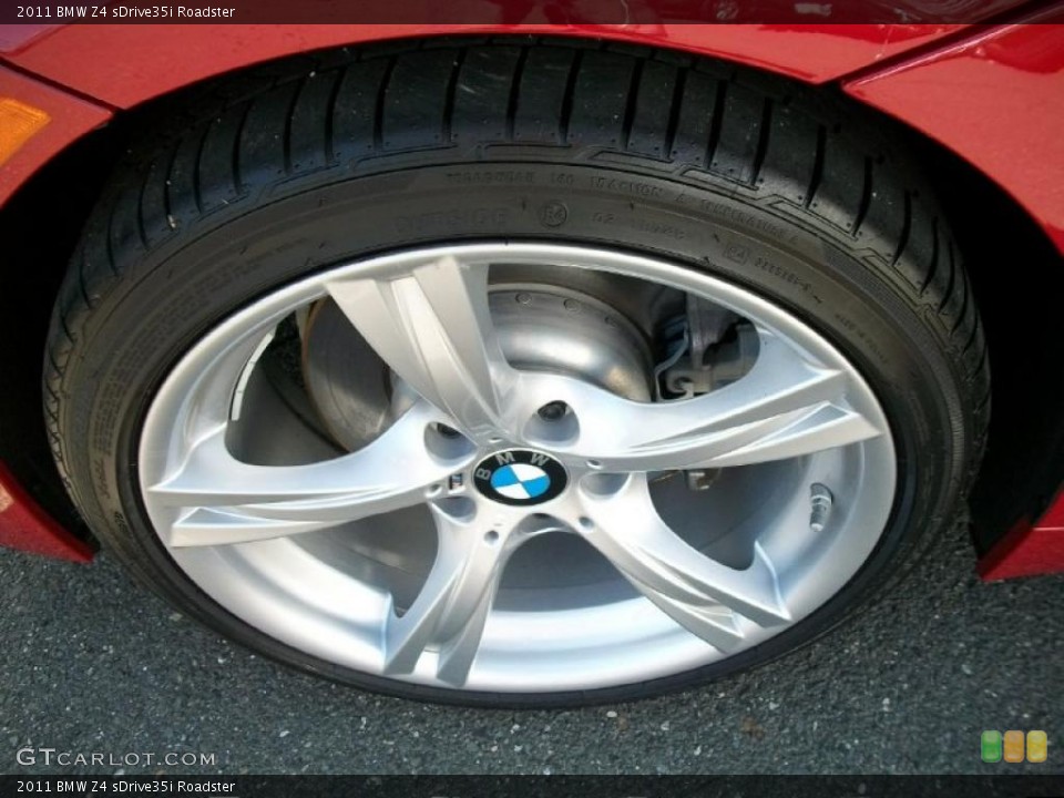 2011 BMW Z4 sDrive35i Roadster Wheel and Tire Photo #48399045