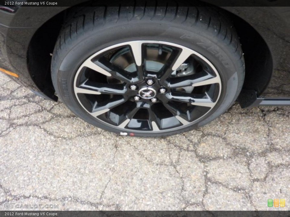 2012 Ford Mustang V6 Coupe Wheel and Tire Photo #48425008
