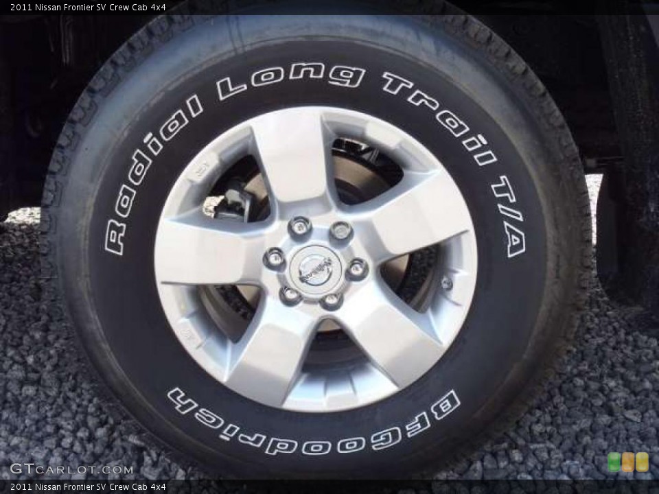 2011 Nissan Frontier SV Crew Cab 4x4 Wheel and Tire Photo #48461688