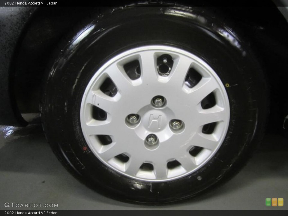 2002 Honda Accord VP Sedan Wheel and Tire Photo #48468339