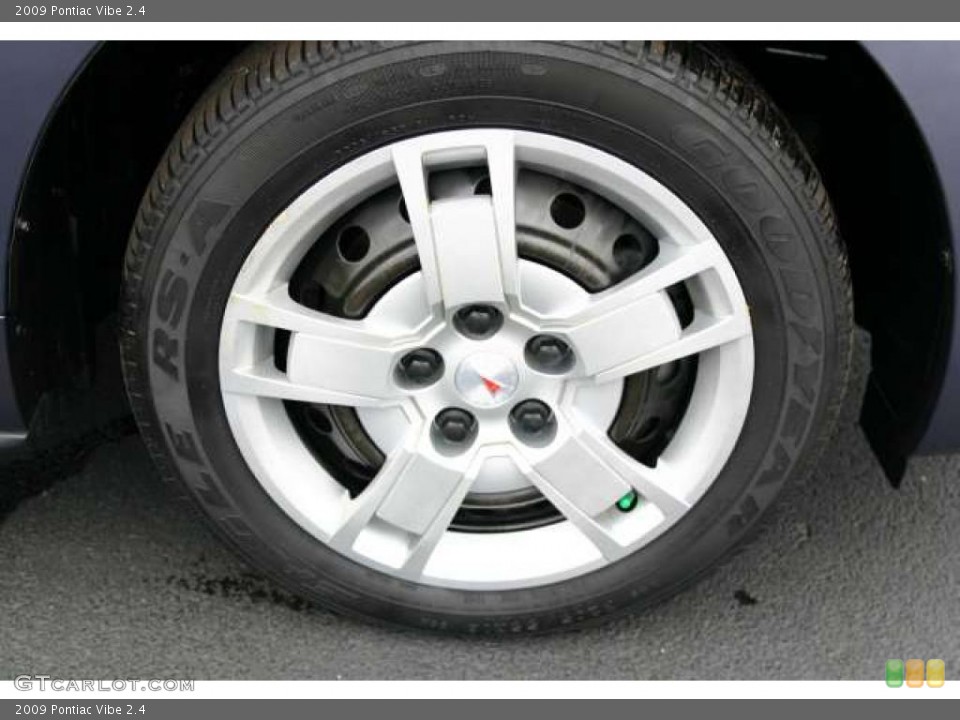 2009 Pontiac Vibe 2.4 Wheel and Tire Photo #48503760