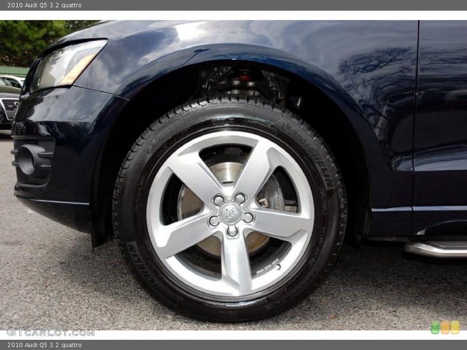 2010 Audi Q5 3.2 quattro Wheel and Tire Photo #48525274