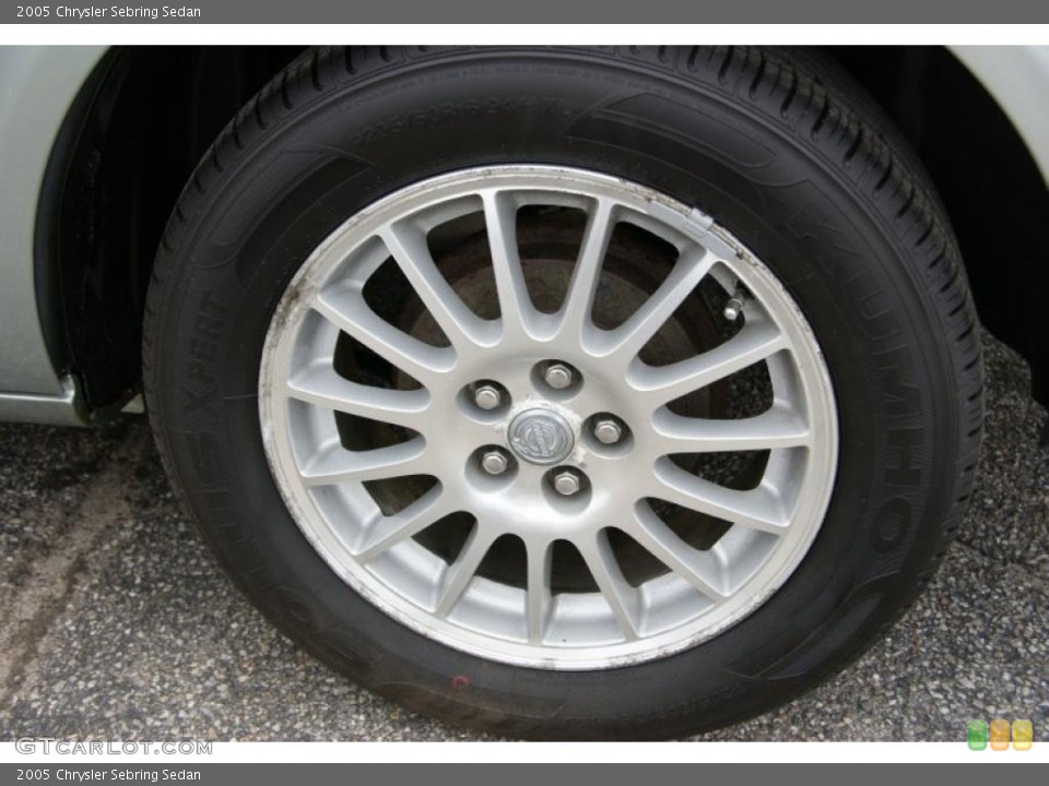 2005 Chrysler Sebring Sedan Wheel and Tire Photo #48548822