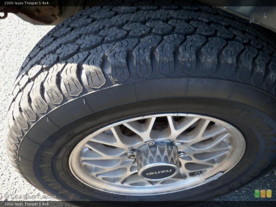 2000 Isuzu Trooper S 4x4 Wheel and Tire Photo #48560468