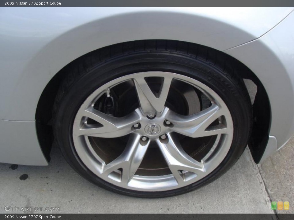 2009 Nissan 370Z Sport Coupe Wheel and Tire Photo #48620186