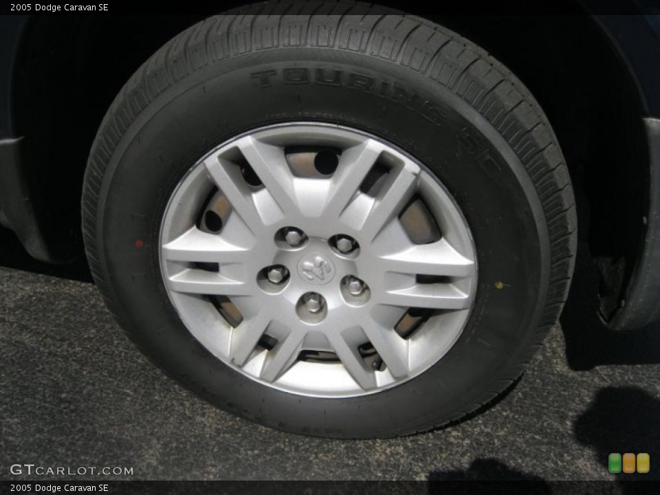 2005 Dodge Caravan SE Wheel and Tire Photo #48636035
