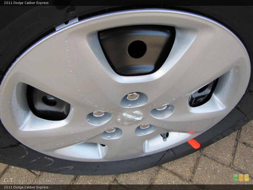 2011 Dodge Caliber Express Wheel and Tire Photo #48649195
