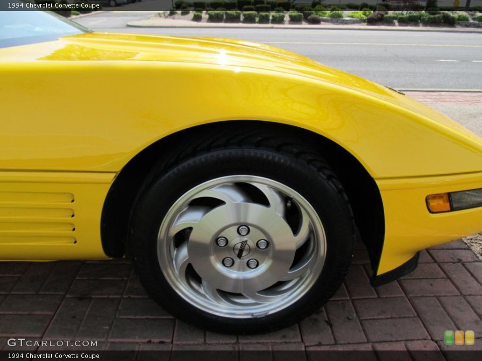 1994 Chevrolet Corvette Coupe Wheel and Tire Photo #48654724