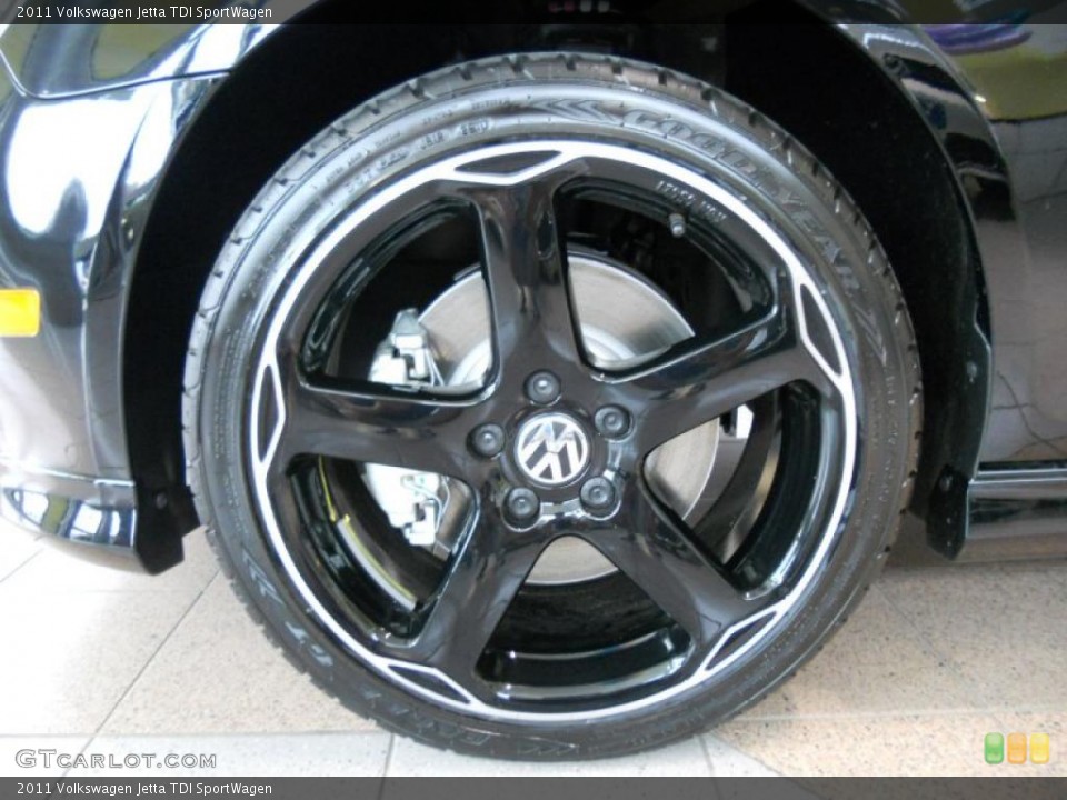 2011 Volkswagen Jetta TDI SportWagen Wheel and Tire Photo #48661105