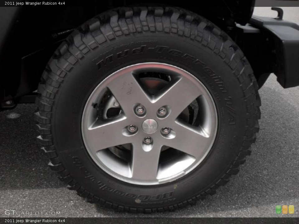 2011 Jeep Wrangler Rubicon 4x4 Wheel and Tire Photo #48679718