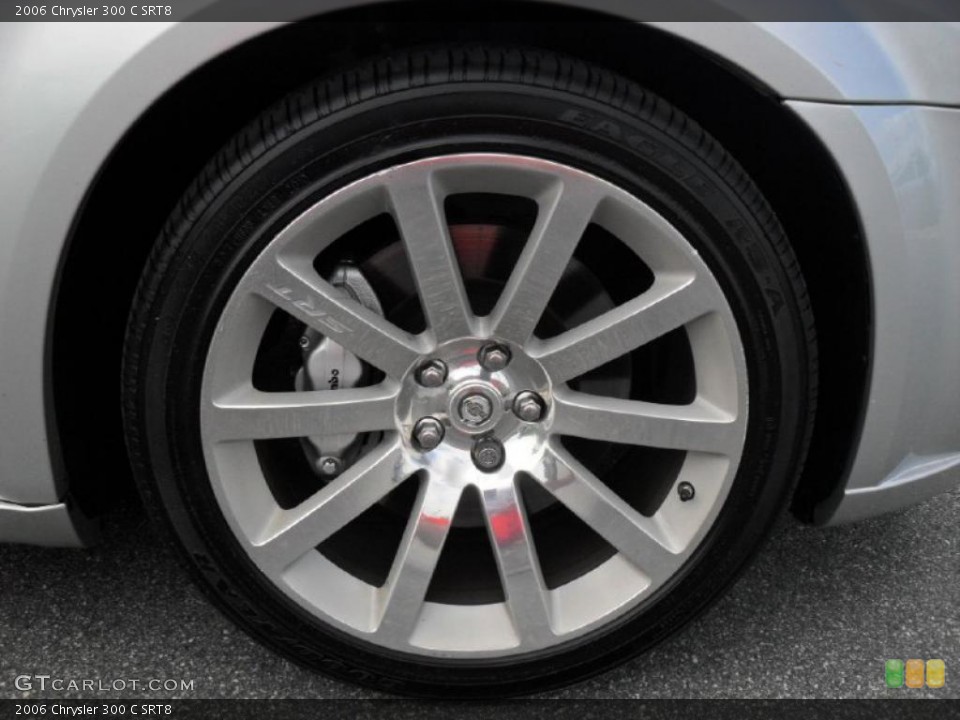 2006 Chrysler 300 C SRT8 Wheel and Tire Photo #48680828