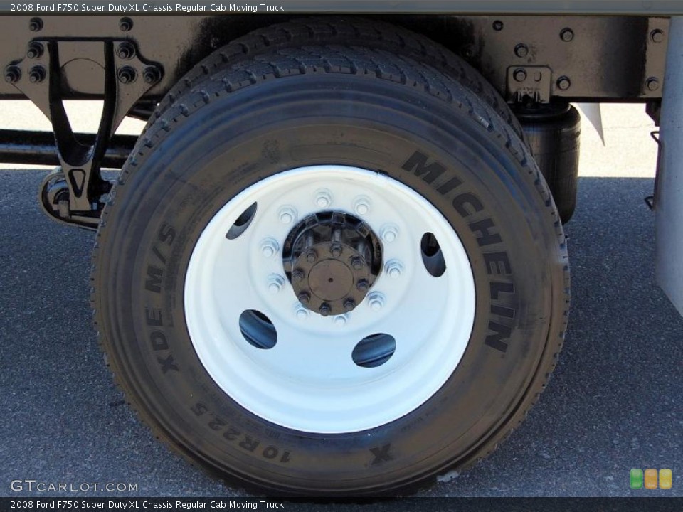 2008 Ford F750 Super Duty Wheels and Tires