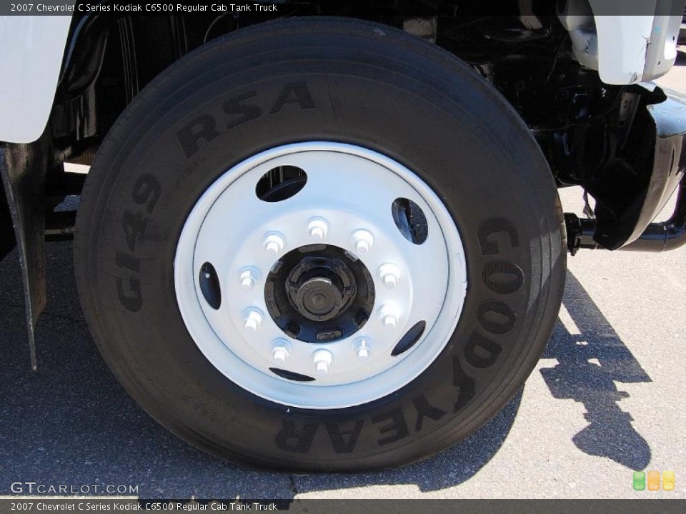 2007 Chevrolet C Series Kodiak C6500 Regular Cab Tank Truck Wheel and Tire Photo #48705340