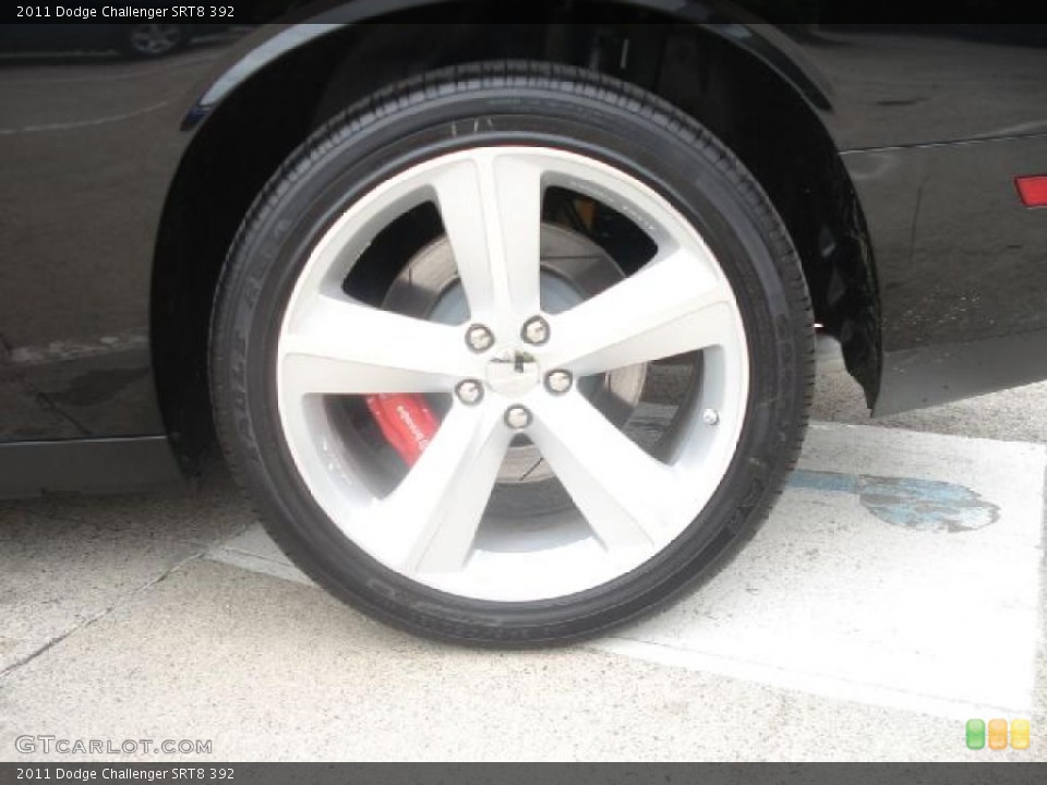 2011 Dodge Challenger SRT8 392 Wheel and Tire Photo #48714277