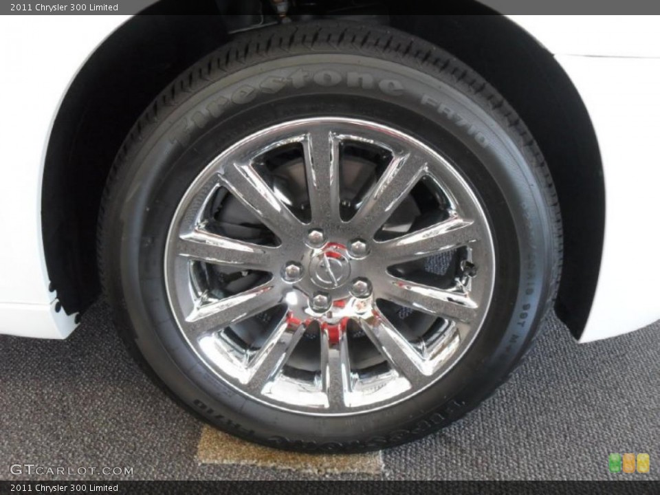 2011 Chrysler 300 Limited Wheel and Tire Photo #48738195