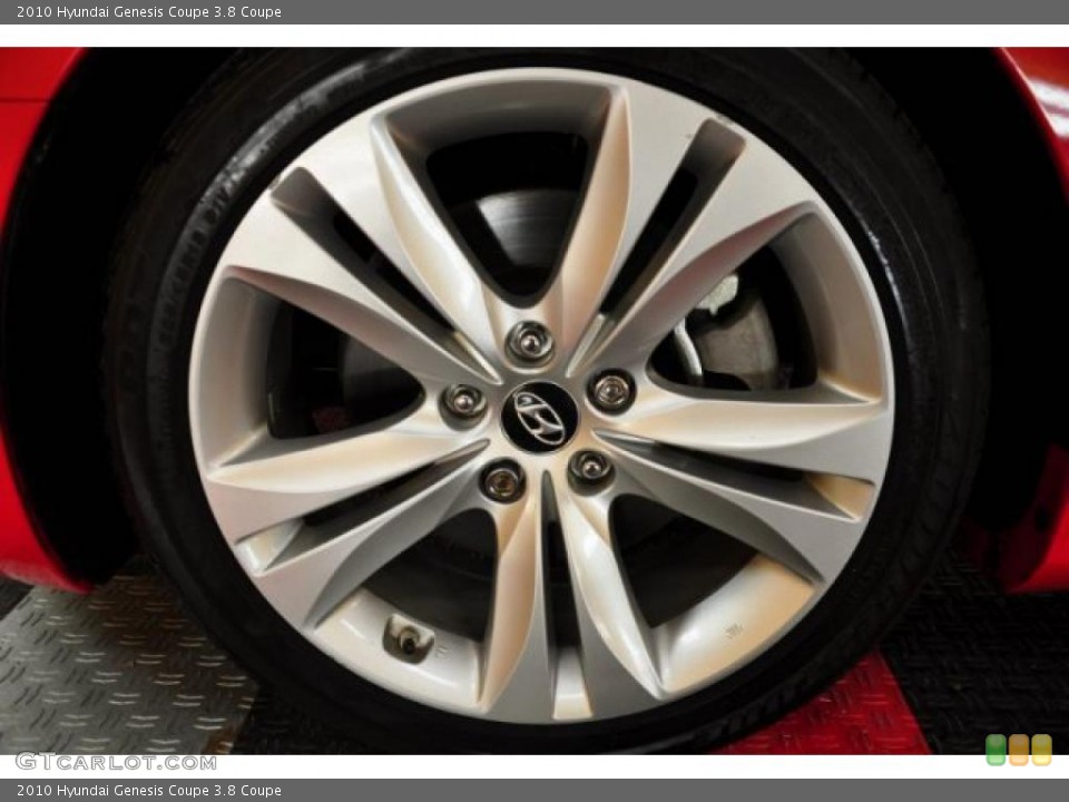 2010 Hyundai Genesis Coupe 3.8 Coupe Wheel and Tire Photo #48741240