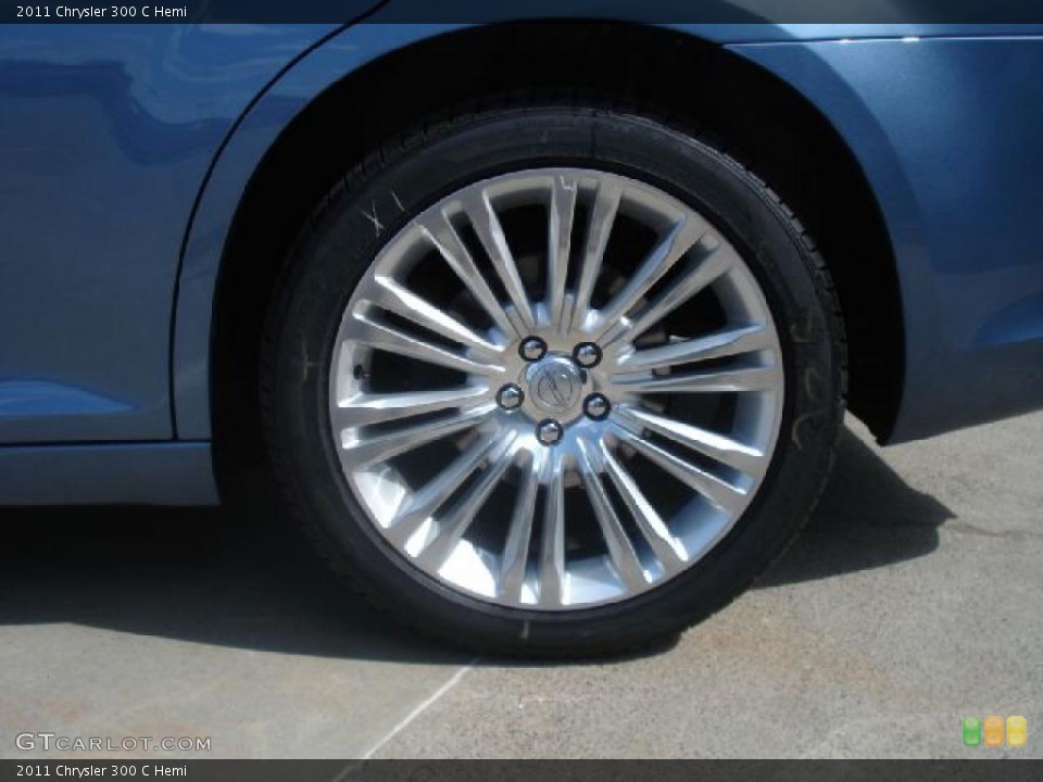 2011 Chrysler 300 C Hemi Wheel and Tire Photo #48747690