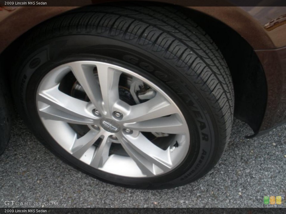 2009 Lincoln MKS Sedan Wheel and Tire Photo #48795292