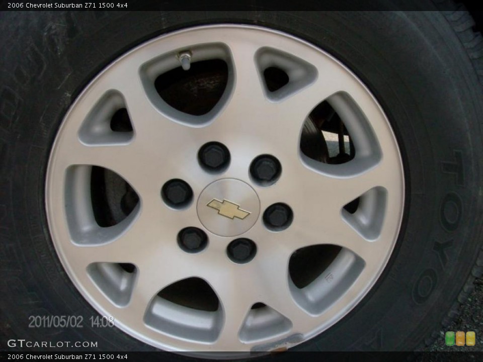 2006 Chevrolet Suburban Z71 1500 4x4 Wheel and Tire Photo #48808300