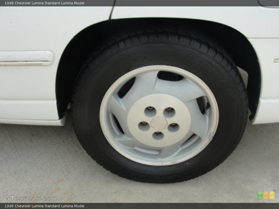 1998 Chevrolet Lumina  Wheel and Tire Photo #48813699