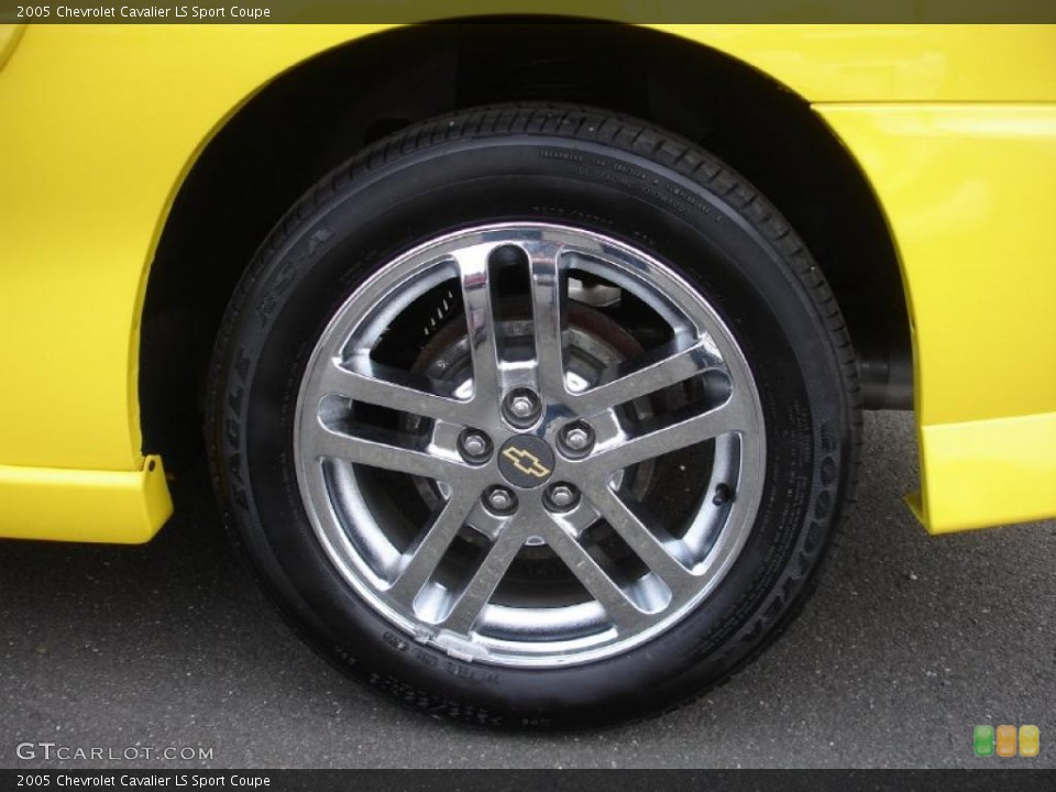 2005 Chevrolet Cavalier LS Sport Coupe Wheel and Tire Photo #48843426