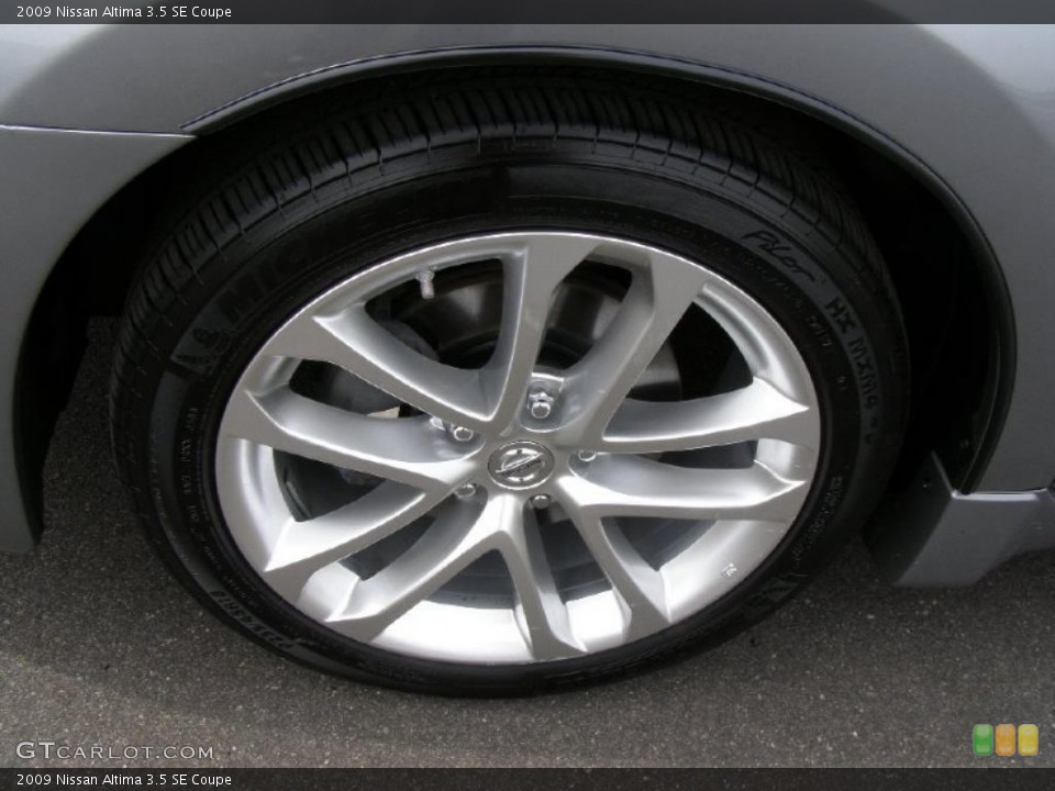 2009 Nissan Altima 3.5 SE Coupe Wheel and Tire Photo #48851347