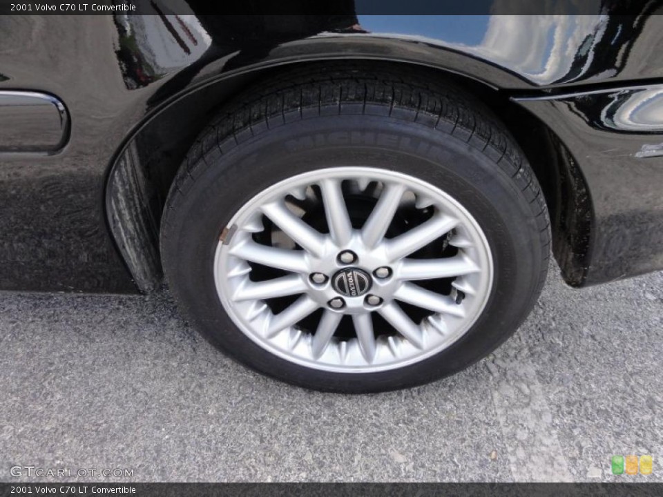 2001 Volvo C70 LT Convertible Wheel and Tire Photo #48942514