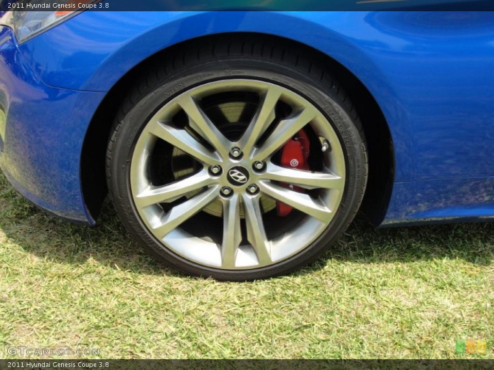 2011 Hyundai Genesis Coupe 3.8 Wheel and Tire Photo #49001900